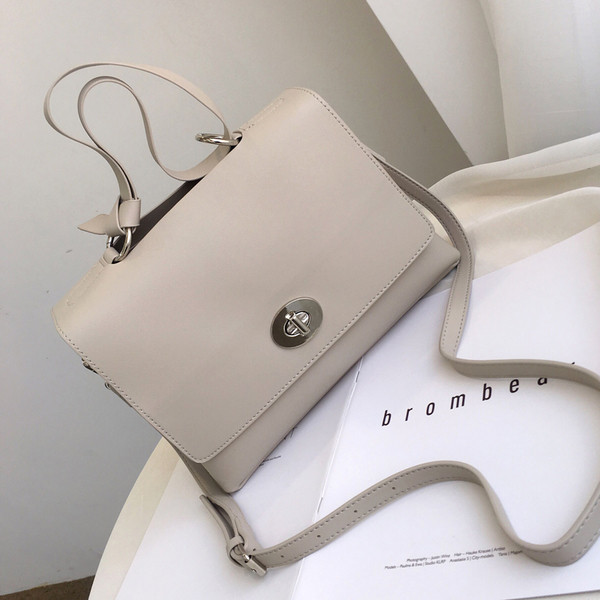 Geanta de dama de zi cu zi in doua culori