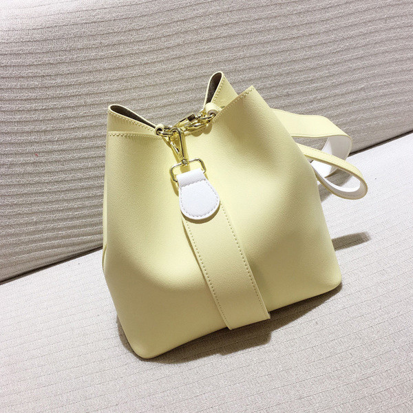 Geanta mica de dama moderna in culori vii