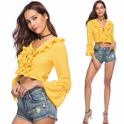 Cămașă modernă de damă scurtă, cu decolteu în V, de culoare galbenă