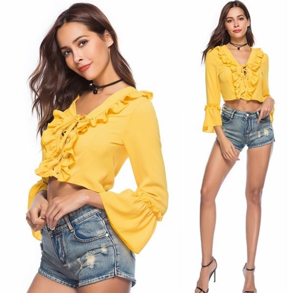 Cămașă modernă de damă scurtă, cu decolteu în V, de culoare galbenă