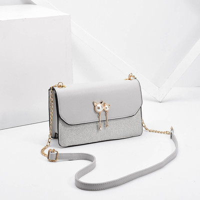 Модерна дамска чанта за през рамо в няколко цвята