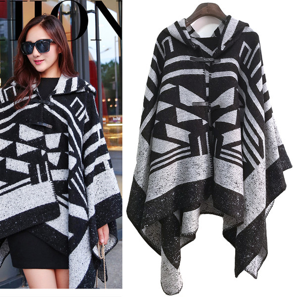 Γυναικείο πόντσο  σε σκούρο χρώμα με κουκούλα