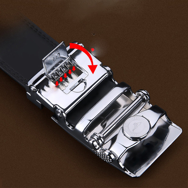 Мъжки стилен колан с метална катарама с щампа