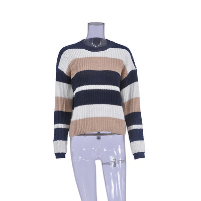 Καθημερινό γυναικείο πουλόβερ με ανοιχτό λαιμό σε διάφορα χρώματα