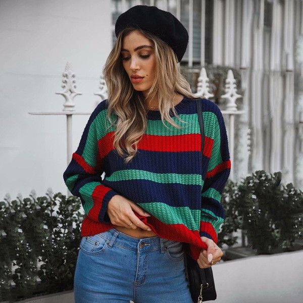 Καθημερινό γυναικείο πουλόβερ με ανοιχτό λαιμό σε διάφορα χρώματα