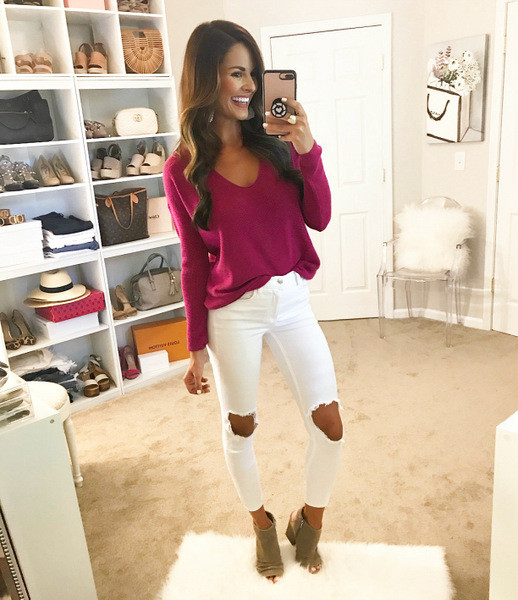 Καθημεριν΄γυναικείο  πουλόβερ με ντεκολτέ σε σχήμα V σε διάφορα χρώματα