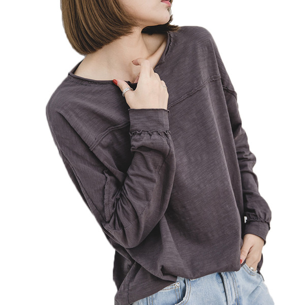 Γυναικεία μπλούζα  σε δύο χρώματα με κολάρο σε σχήμα O