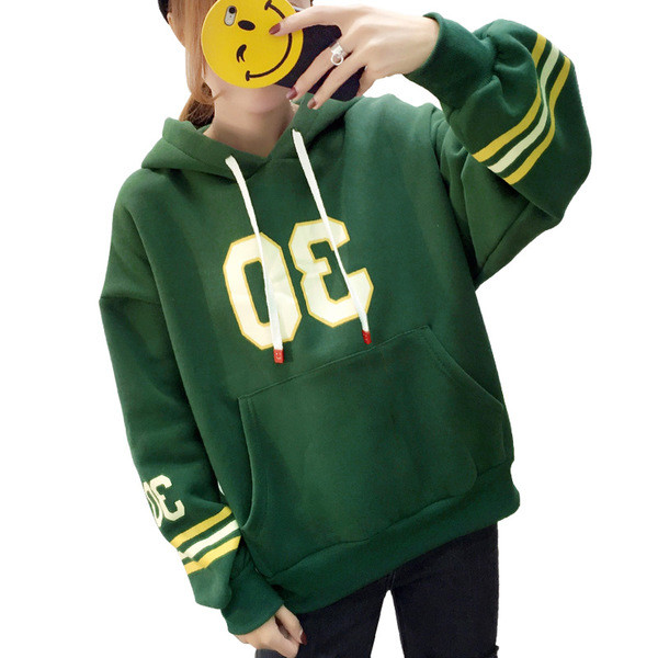 Női pulóver három színben felirattal és színes szalagokkal