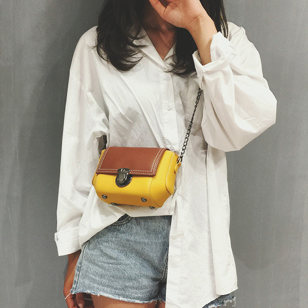 Geanta de umar eleganta de dama din piele