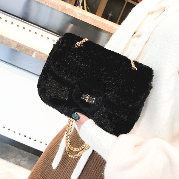 Geantă de puf pentru femei peste umăr