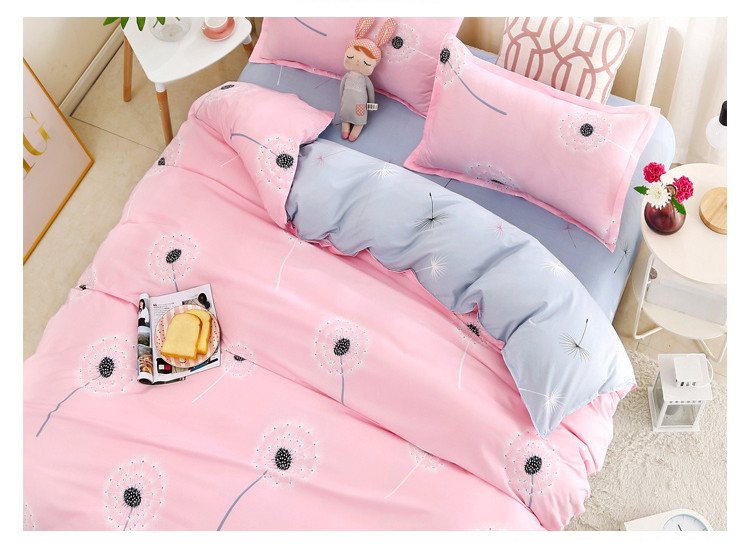 Памучен спален комплект от четири части с десен глухарчета