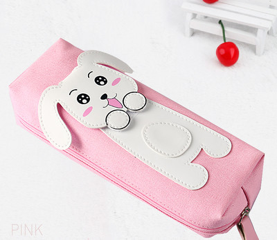 Iskolatáska négy színben díszítéssel