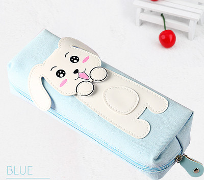 Iskolatáska négy színben díszítéssel