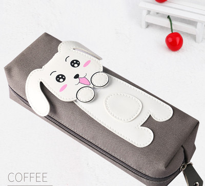 Iskolatáska négy színben díszítéssel