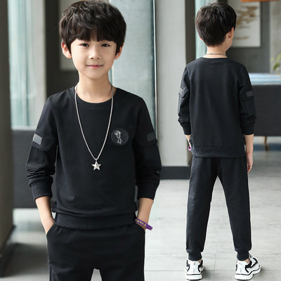 Παιδικό αθλητικό σετ για αγόρια σε τρία χρώματα