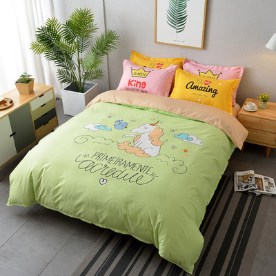 Луксозно спално бельо в два различни десена