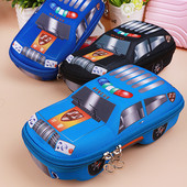 Trusa în trei culori - Mașină