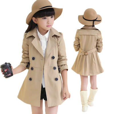 Κομψό παιδικό παλτό με κολάρο σε σχήμα V και κουμπιά στοιχείων σε διάφορα χρώματα