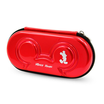 Több színben díszített tolltartó lányoknak és fiúknak egyaránt