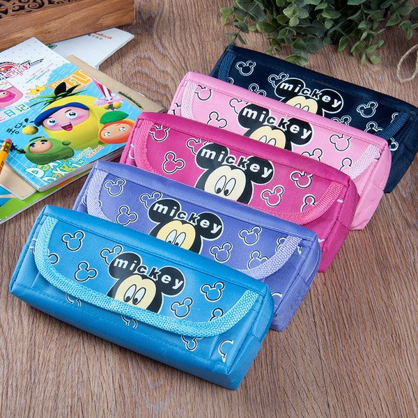 Trusa pentru copii cu aplicare in mai multe culori