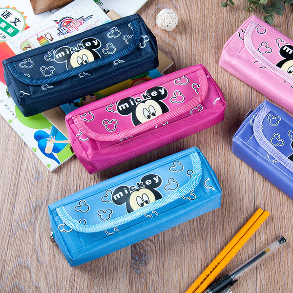 Trusa pentru copii cu aplicare in mai multe culori