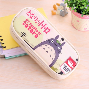 Несесер с щампа подходящ за училище в няколко цвята