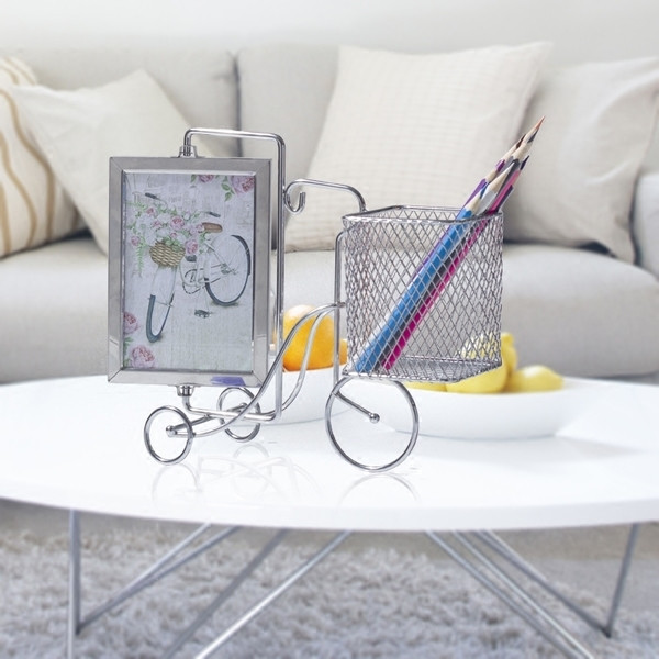 Рамка за снимка с моливник във формата на колело