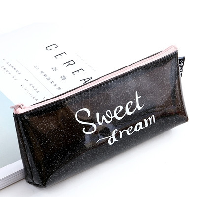 Прозрачен несесер за моливи с надпис в четири цвята