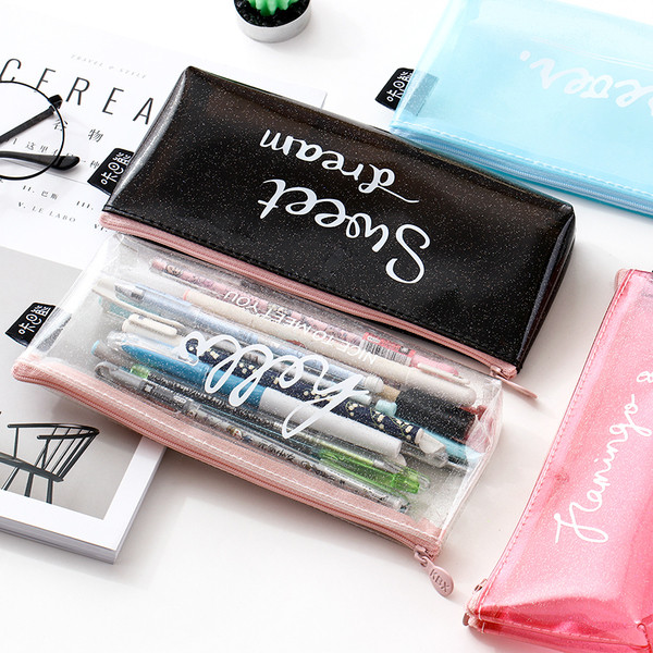 Прозрачен несесер за моливи с надпис в четири цвята