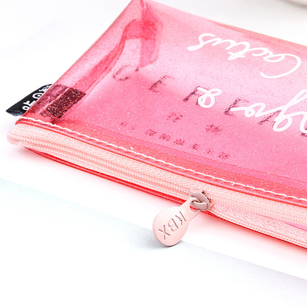 Прозрачен несесер за моливи с надпис в четири цвята