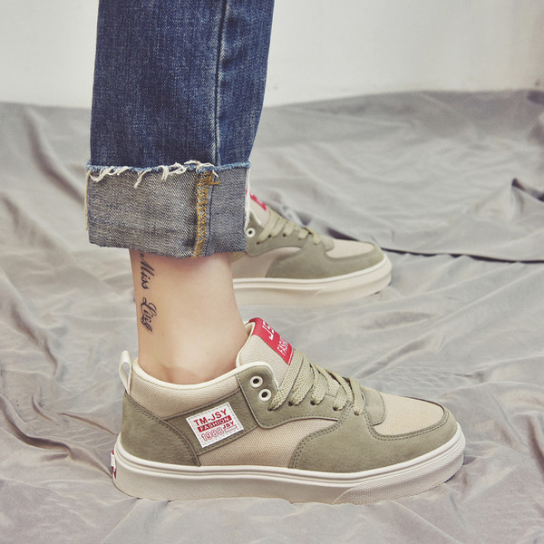 Γυναικεία αθλητικά  πάνινα παπούτσια σε διάφορα χρώματα