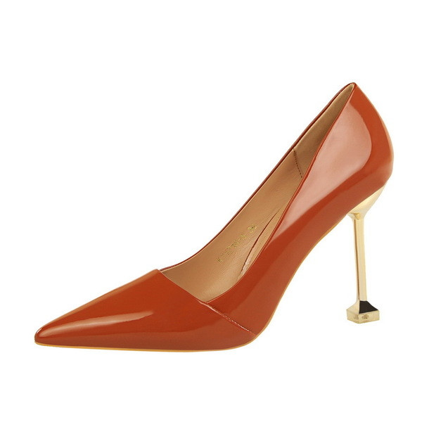 Pantofi eleganti de dama cu toc inalt in mai multe culori