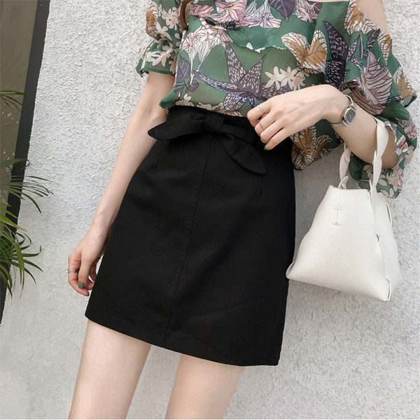 Κυρίες φούστα με κορδέλα