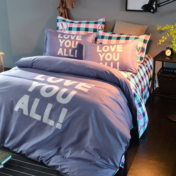 Спално бельо в различни десени с надпис