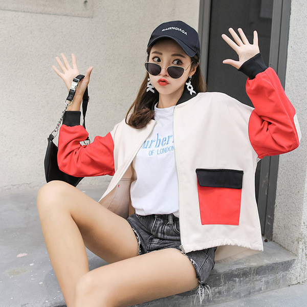 Дамско яке с О-образна яка и джобове в два цвята