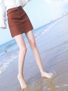 Γυναικεία φούστα με ζώνη και ψηλή μέση