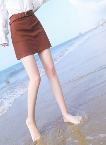 Γυναικεία φούστα με ζώνη και ψηλή μέση