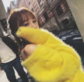 Κομψό ασύμμετρο γυναικείο πουλόβερ  σε διάφορα χρώματα