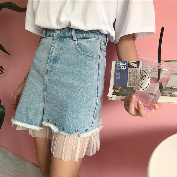 Γυναικεία φούστα denim με τούλι