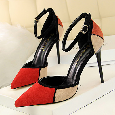 Стилни дамски обувки от велур с висок ток 