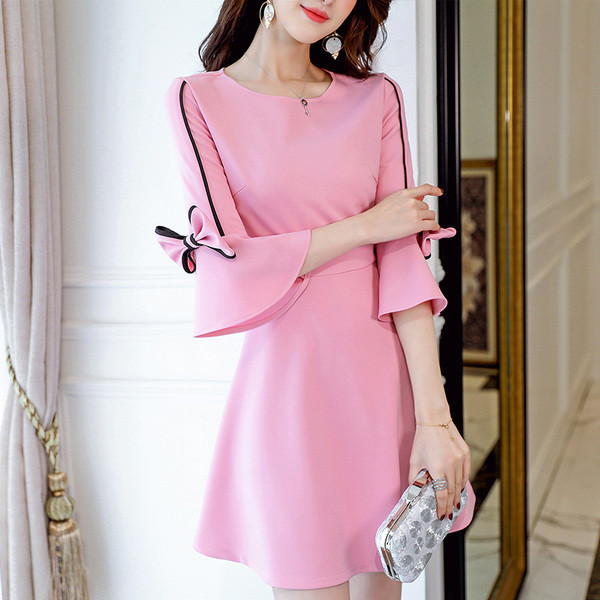 Rochie elegantă de damă cu mânecă 3/4 lotus - două culori