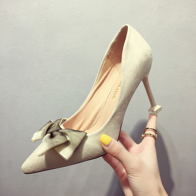 Pantofi dama din piele intoarsa cu panglica cu toc inalt