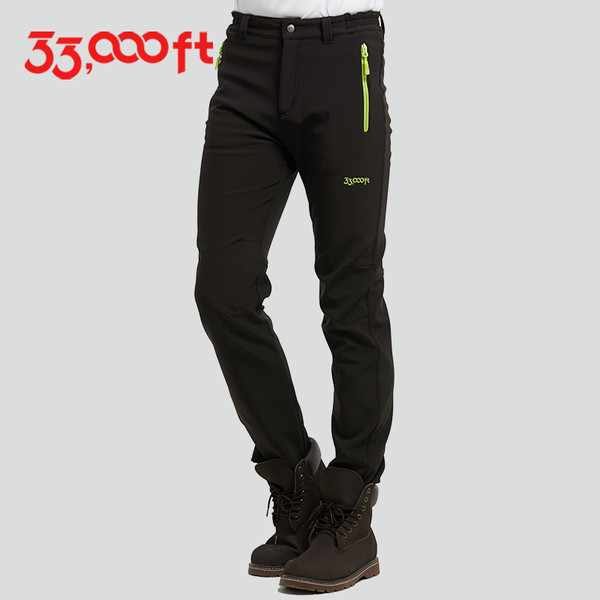 Дамски спортен - туристически плътен панталон в камуфлажен десен и изчистен модел