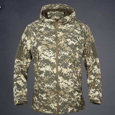 Мъжко туристическо яке с качулка в няколко цвята 