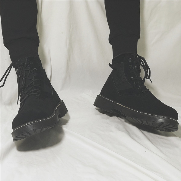 Cizme de bărbați stilate cu șireturi în negru și bej