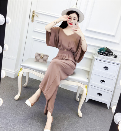 Γυναικεία μοντέρνα ολόσωμη φόρμα σε τρία χρώματα