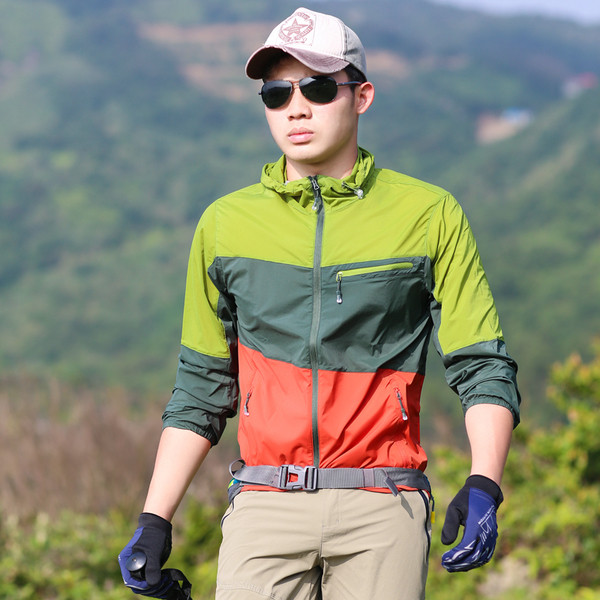 Мъжко яке ветровка с качулка в няколко цвята