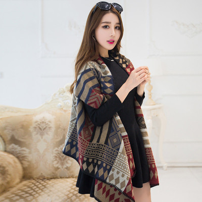 Γυναικείο κομψό poncho σε διάφορα χρώματα και μοτίβο