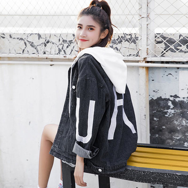 Дамско дълго дънково яке с качулка в два цвята