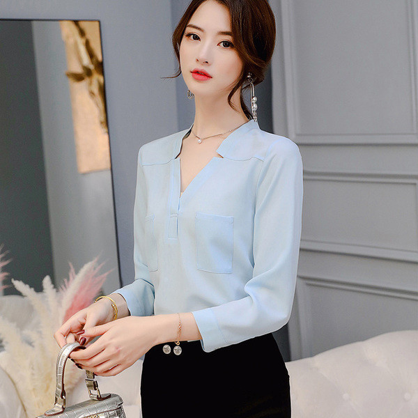 Cămașă de damă cu mâneci lungi și decolteu în V în albastru, roz și alb